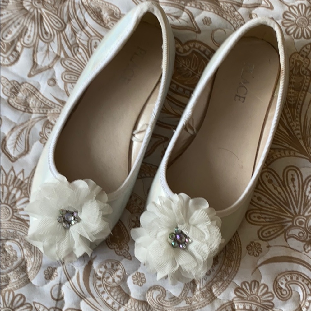 Goral dressy shoes